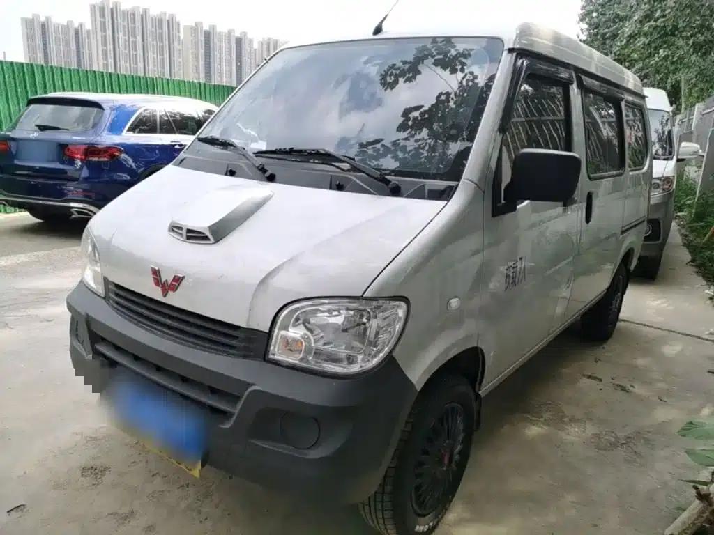 Wuling Sunshine 2023 1.5L Practical 5/7 Seat — миниатюра 1