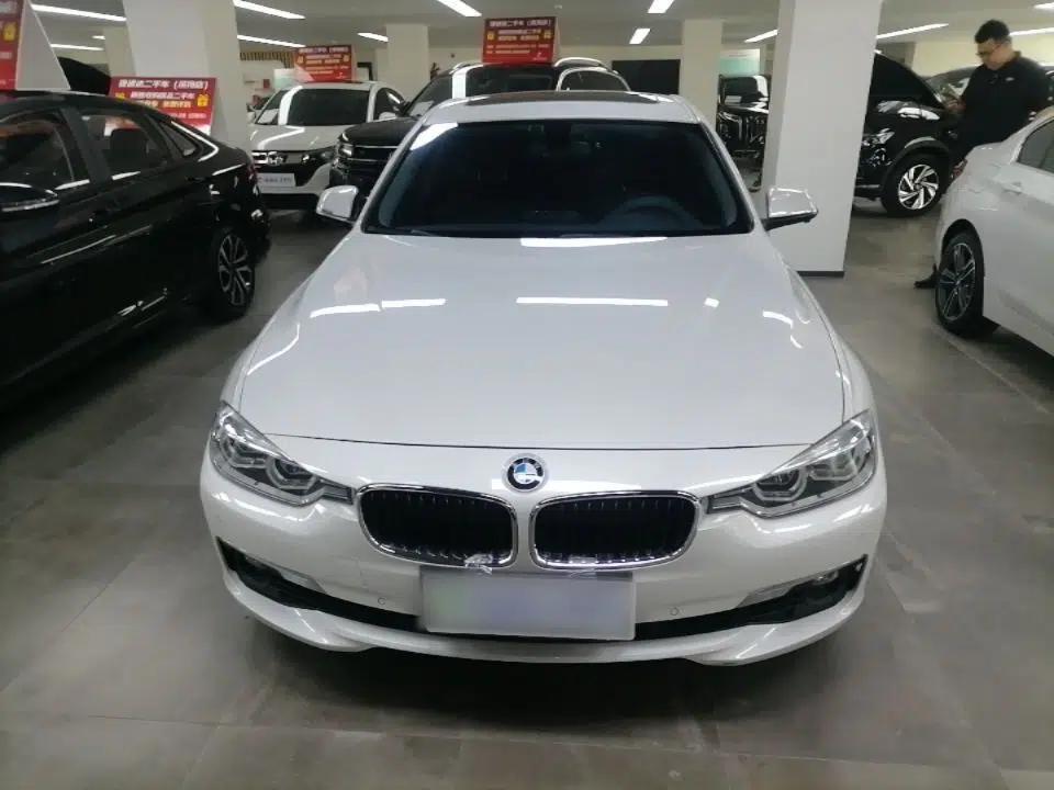 BMW 3 Series 2017 318Li Fashion Model — миниатюра 2