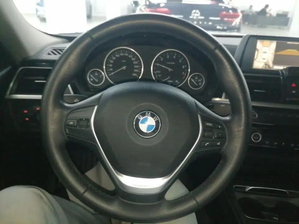 BMW 3 Series 2017 318Li Fashion Model — миниатюра 13