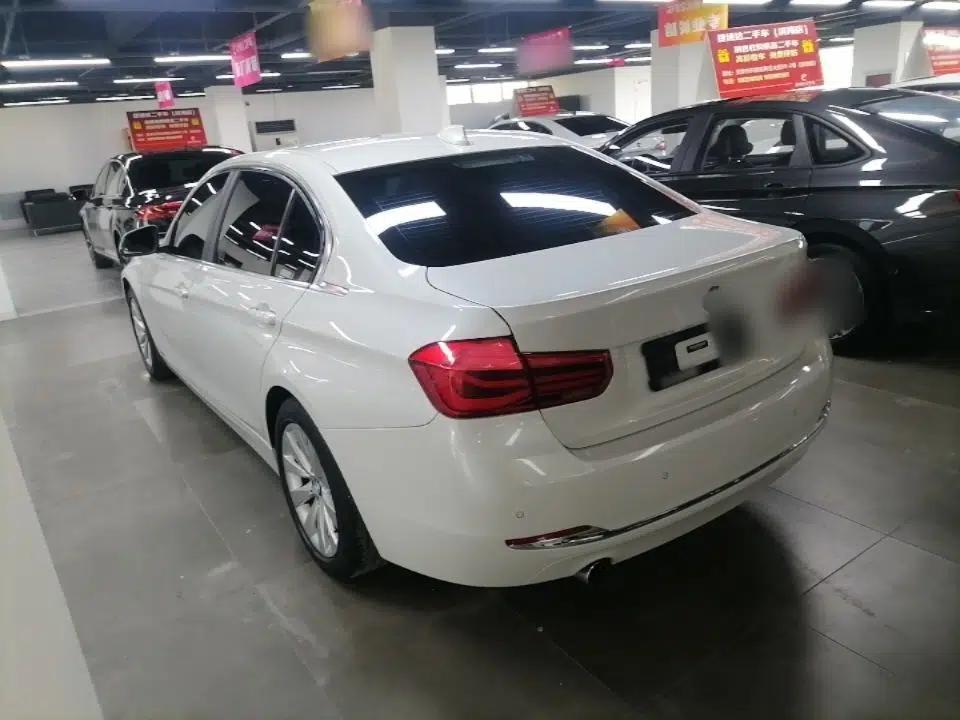 BMW 3 Series 2017 318Li Fashion Model — миниатюра 4