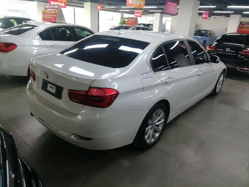 BMW 3 Series 2017 318Li Fashion Model — миниатюра 6