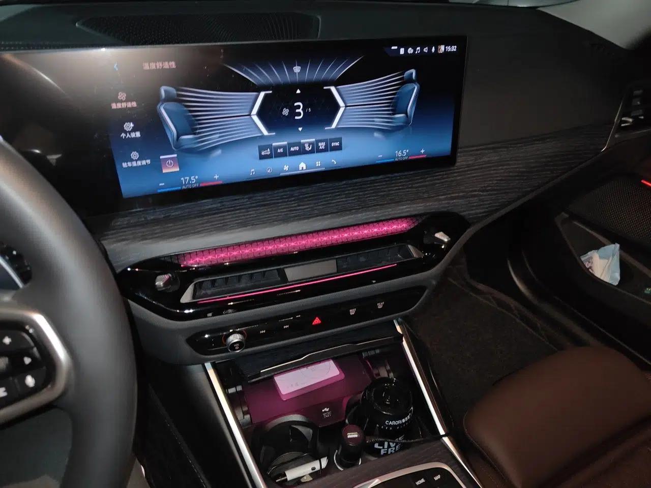 BMW 3 Series 2024 325Li M Sport Package — миниатюра 13
