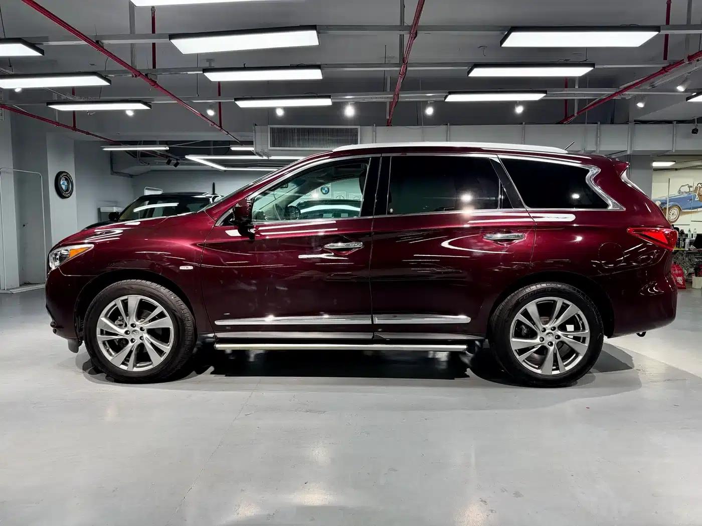Infiniti JX 2013 JX35 2WD Excellence Edition — миниатюра 4
