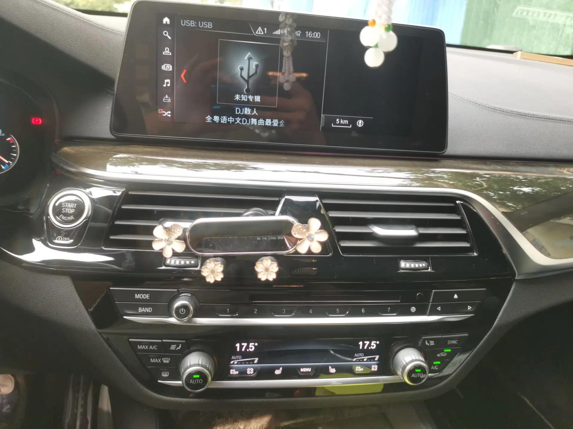 BMW 6 Series GT 2018 630i M Sport Package — миниатюра 13