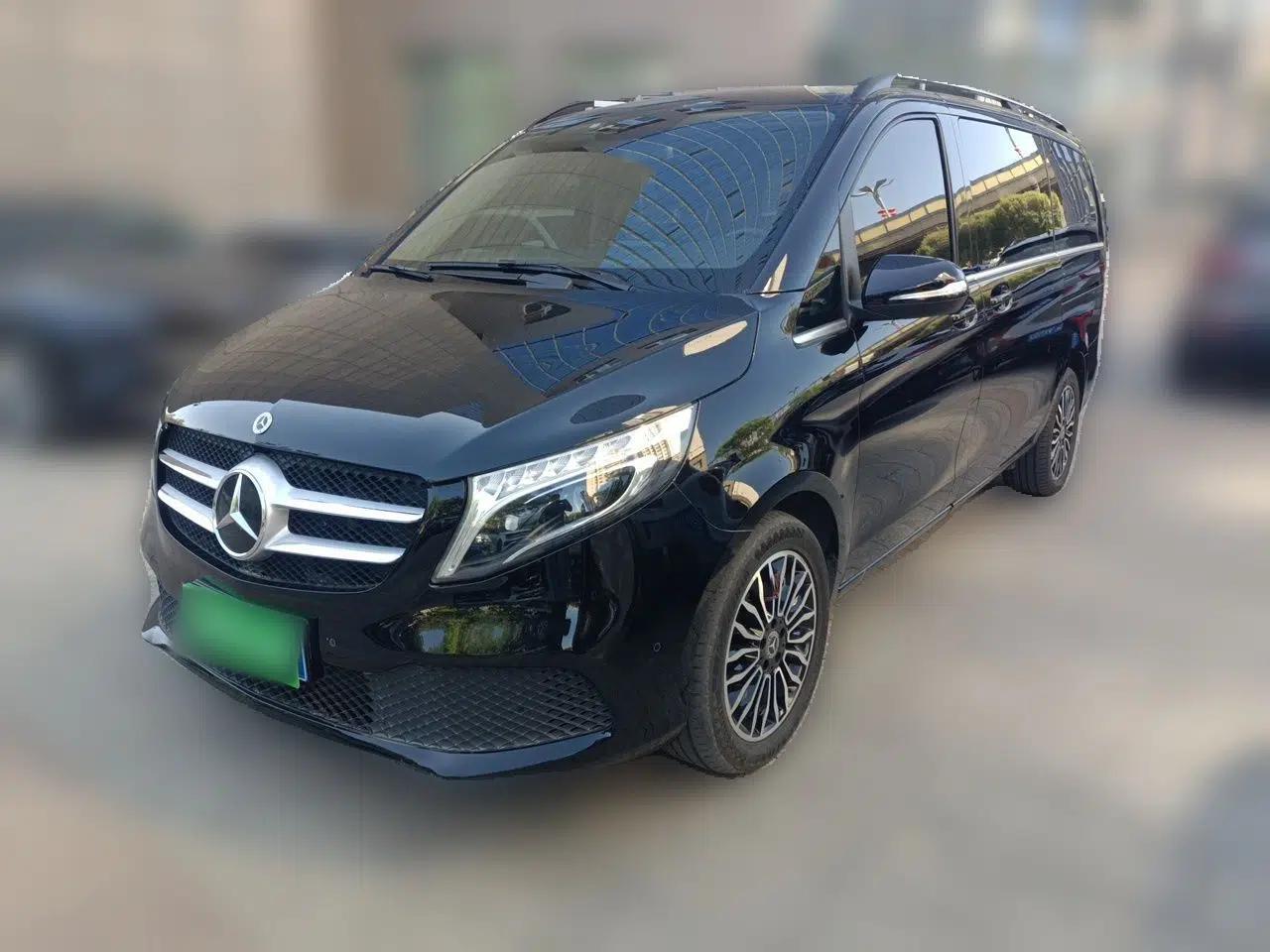 Mercedes-Benz V-Class 2021 V 260 Avantgarde Edition — миниатюра 1