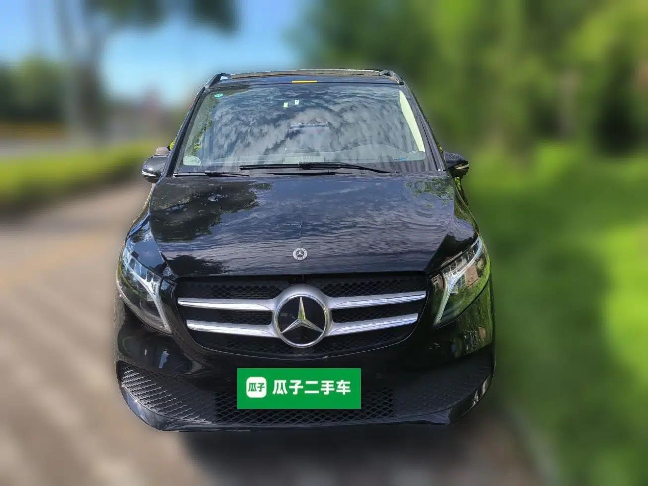 Mercedes-Benz V-Class 2022 V 260 Avantgarde Edition — миниатюра 2