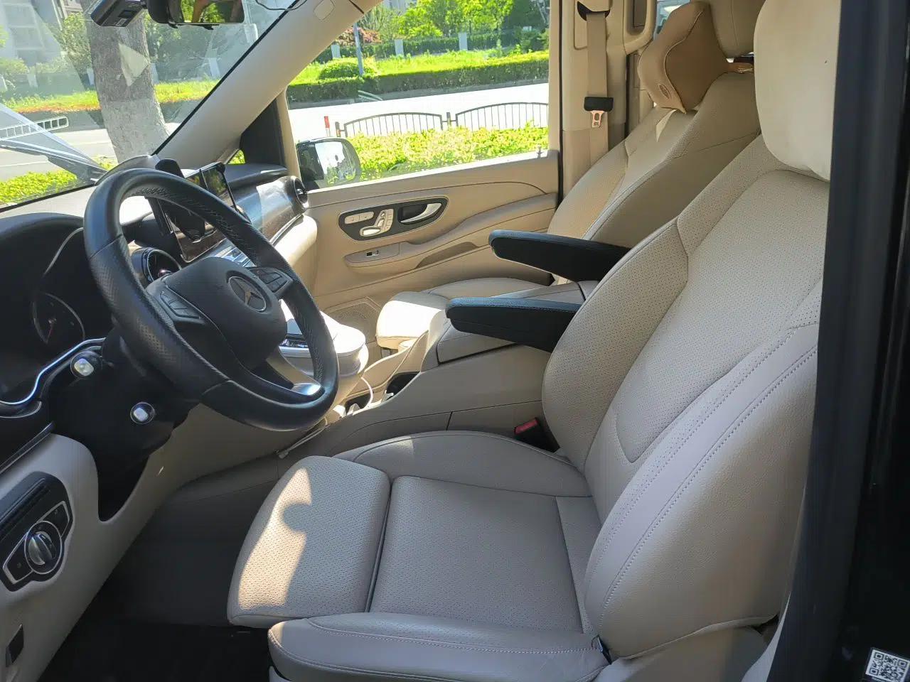 Mercedes-Benz V-Class 2022 V 260 Avantgarde Edition — миниатюра 15
