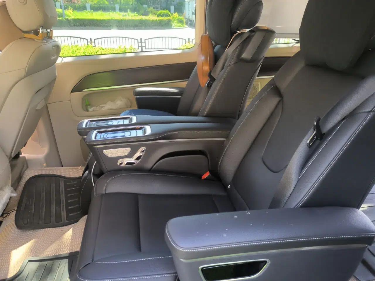 Mercedes-Benz V-Class 2022 V 260 Avantgarde Edition — миниатюра 17