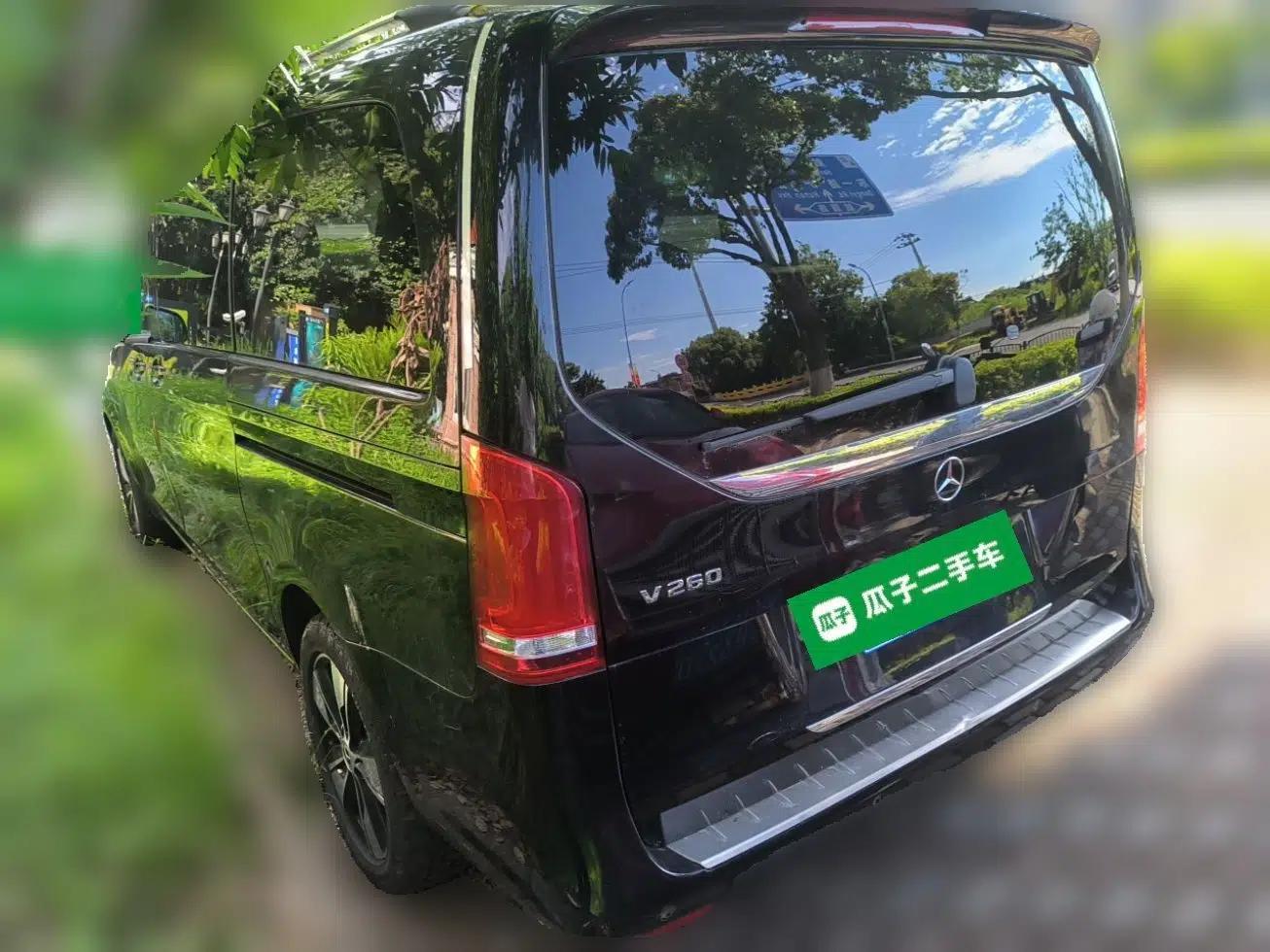 Mercedes-Benz V-Class 2022 V 260 Avantgarde Edition — миниатюра 4
