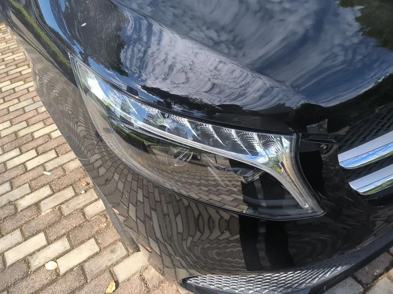 Mercedes-Benz V-Class 2022 V 260 Avantgarde Edition — миниатюра 7