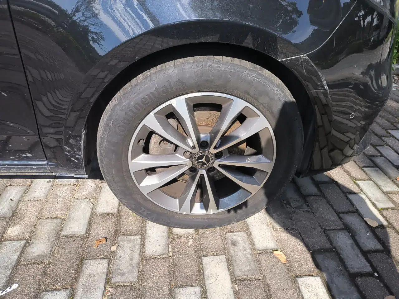 Mercedes-Benz V-Class 2022 V 260 Avantgarde Edition — миниатюра 8