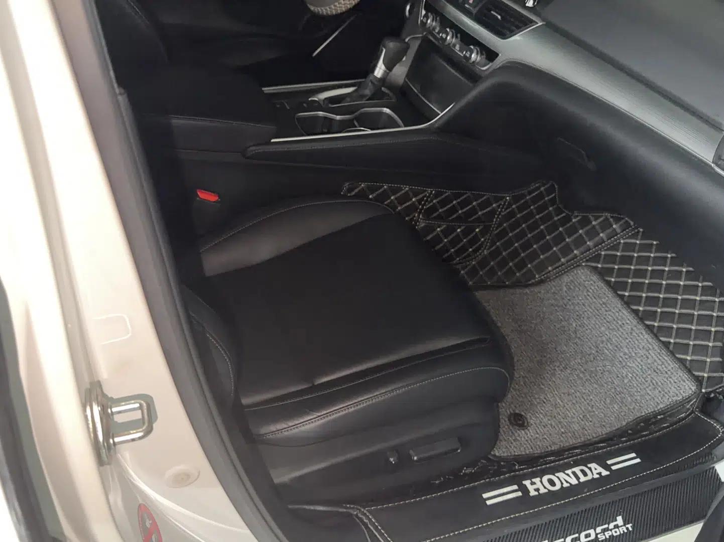 Honda Accord 2018 260TURBO Elite Edition China V — миниатюра 19