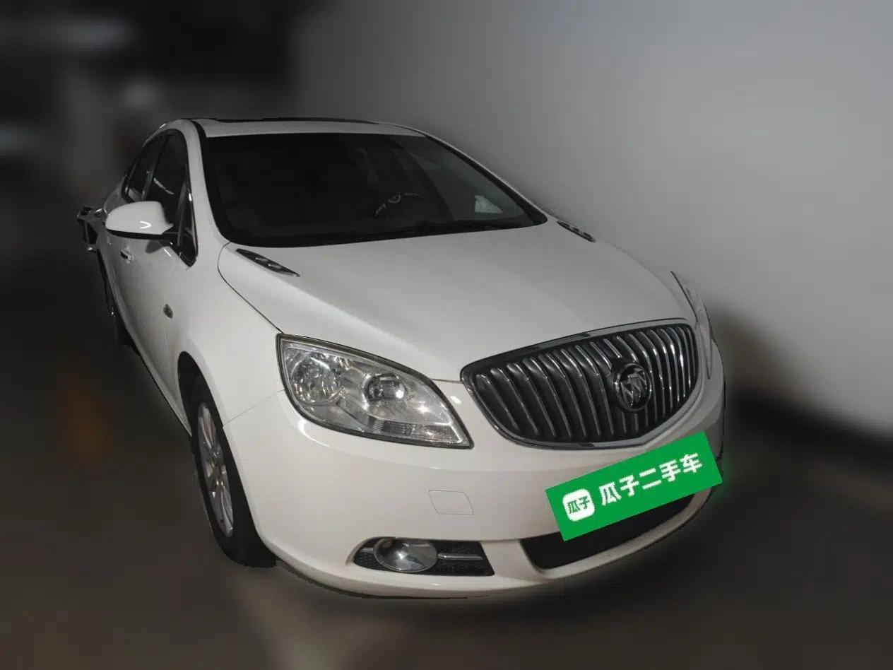 Buick GT 2012 GT 1.6L Automatic Fashion Edition — миниатюра 3