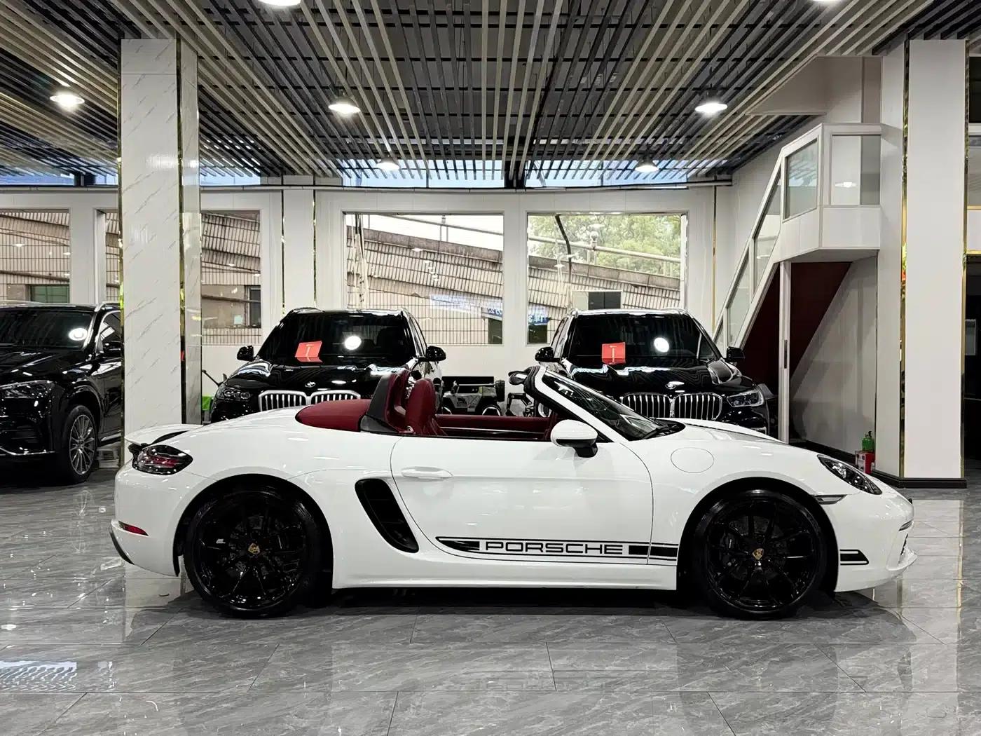 2023 Porsche 718 Boxster Style Edition 2.0T — миниатюра 14