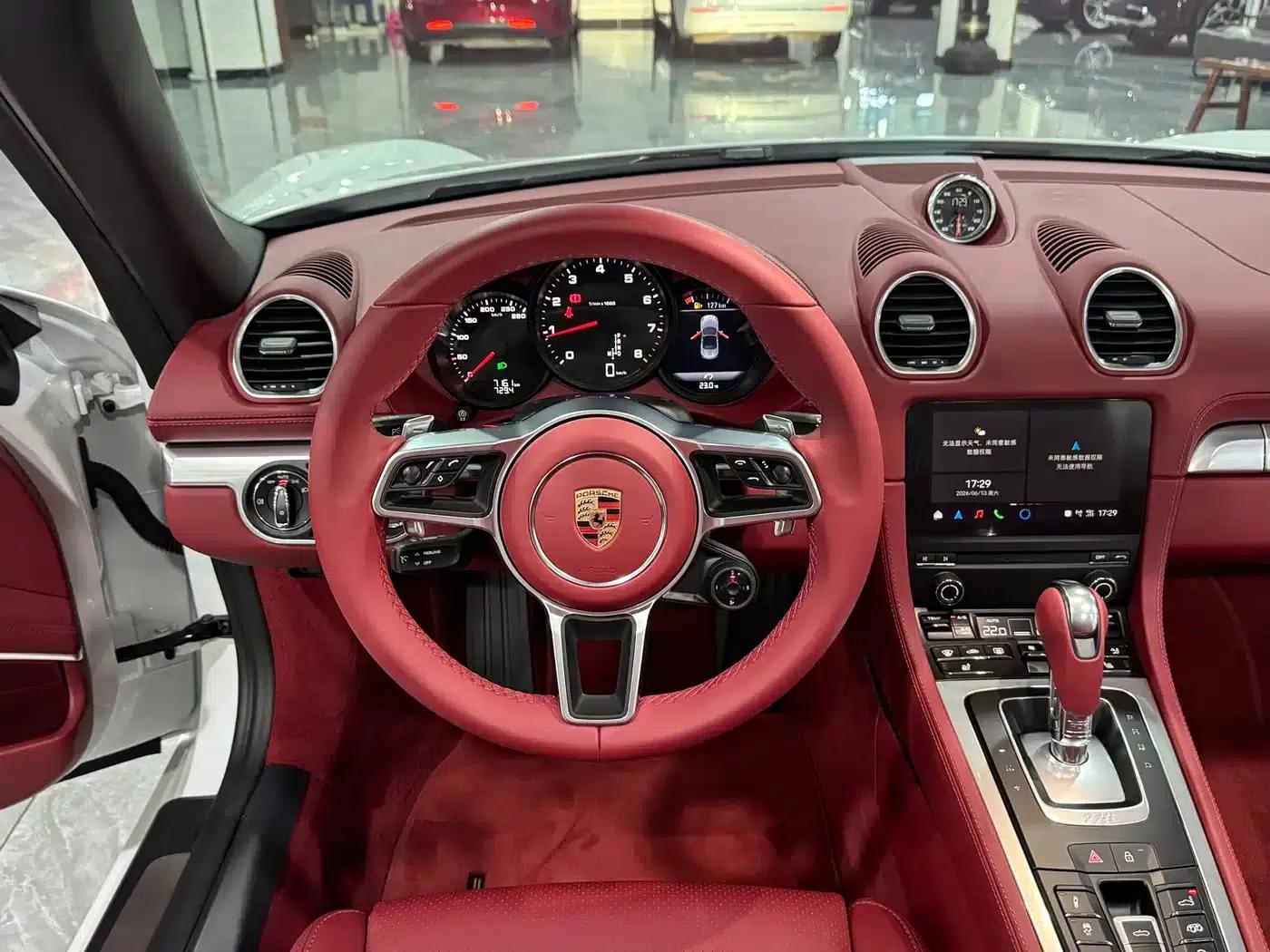 2023 Porsche 718 Boxster Style Edition 2.0T — миниатюра 5
