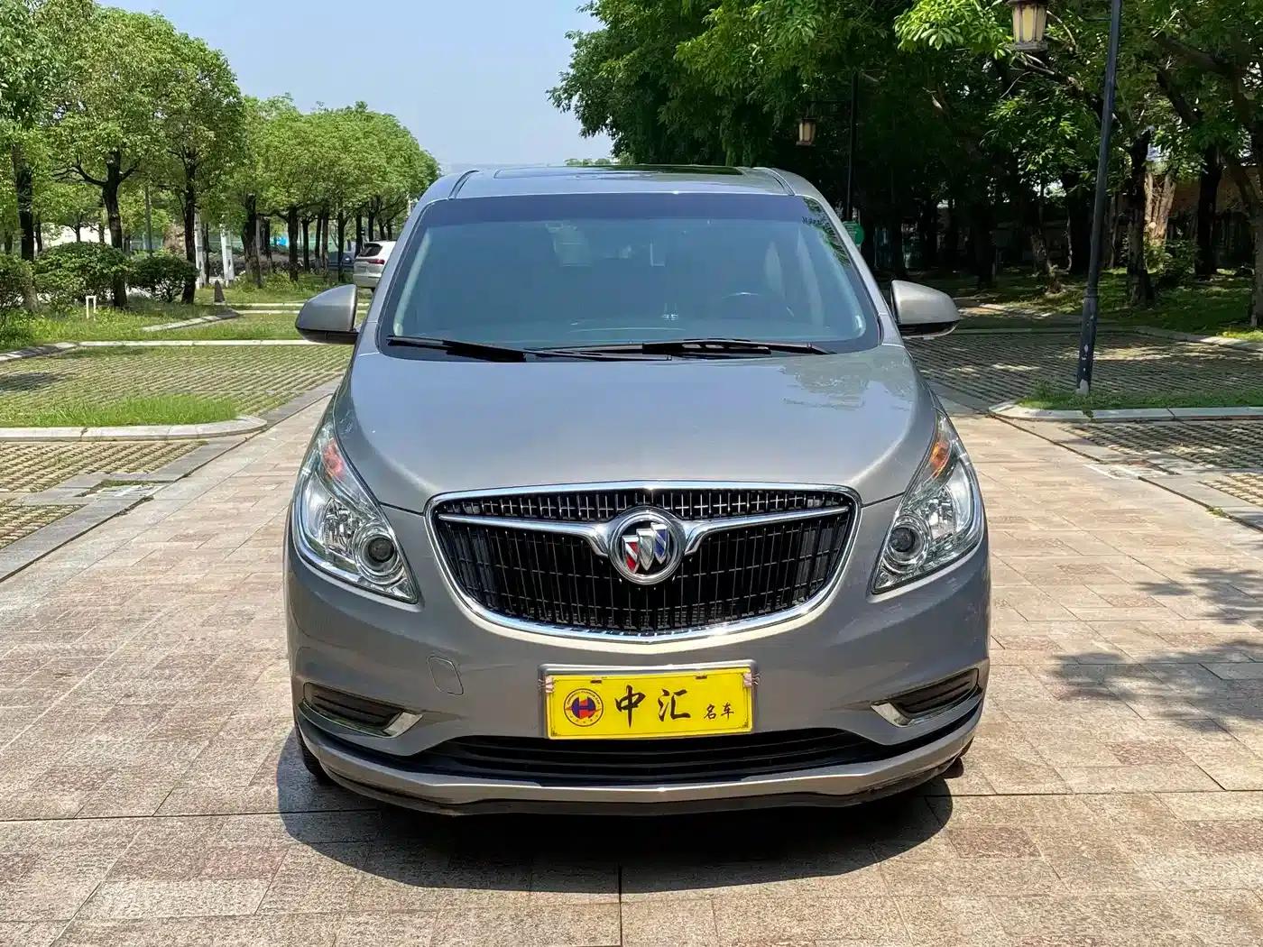 Buick GL8 2018 28T Luxury Edition (China VI Emission Standard) — миниатюра 2