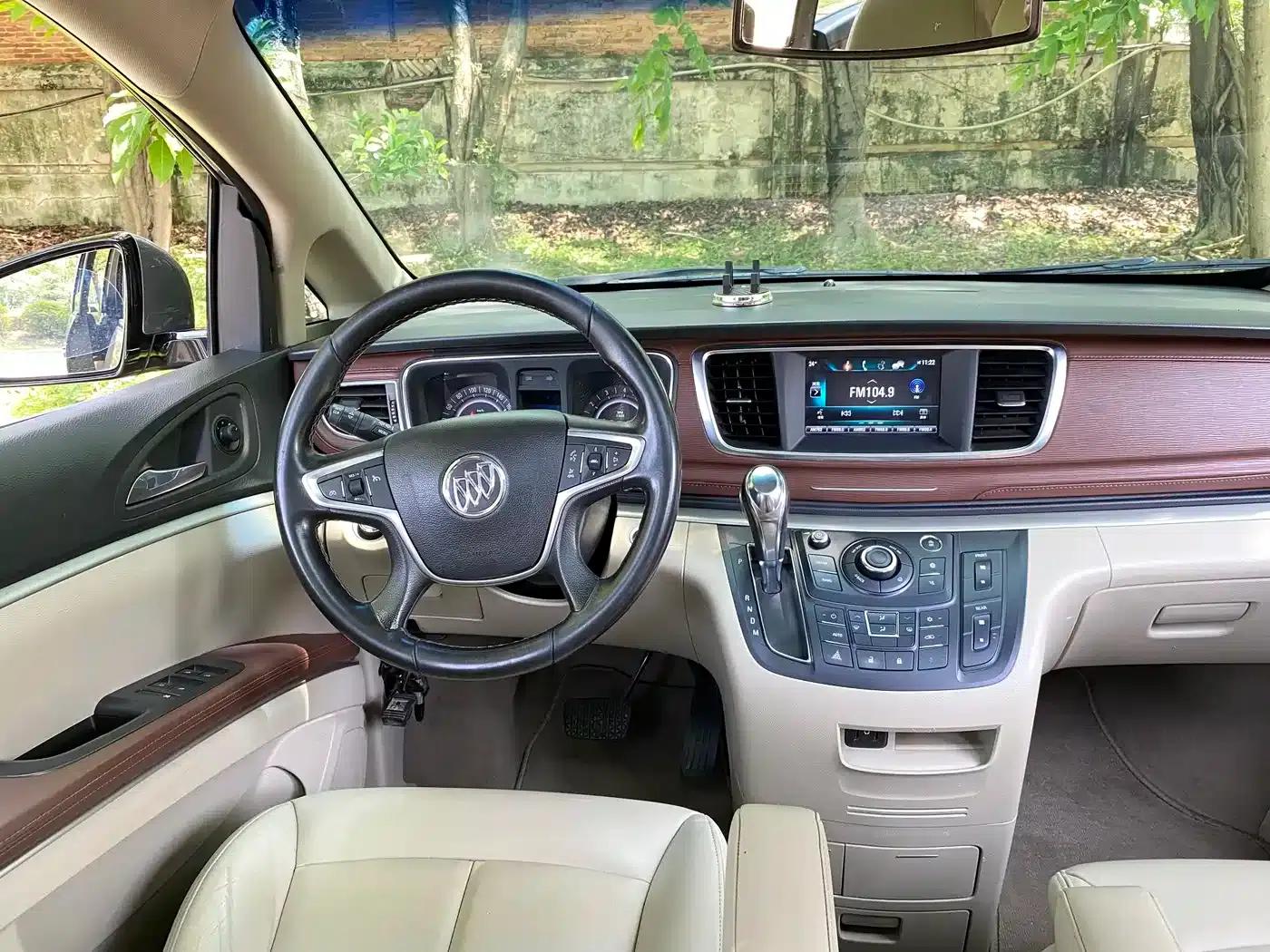 Buick GL8 2018 28T Luxury Edition (China VI Emission Standard) — миниатюра 12