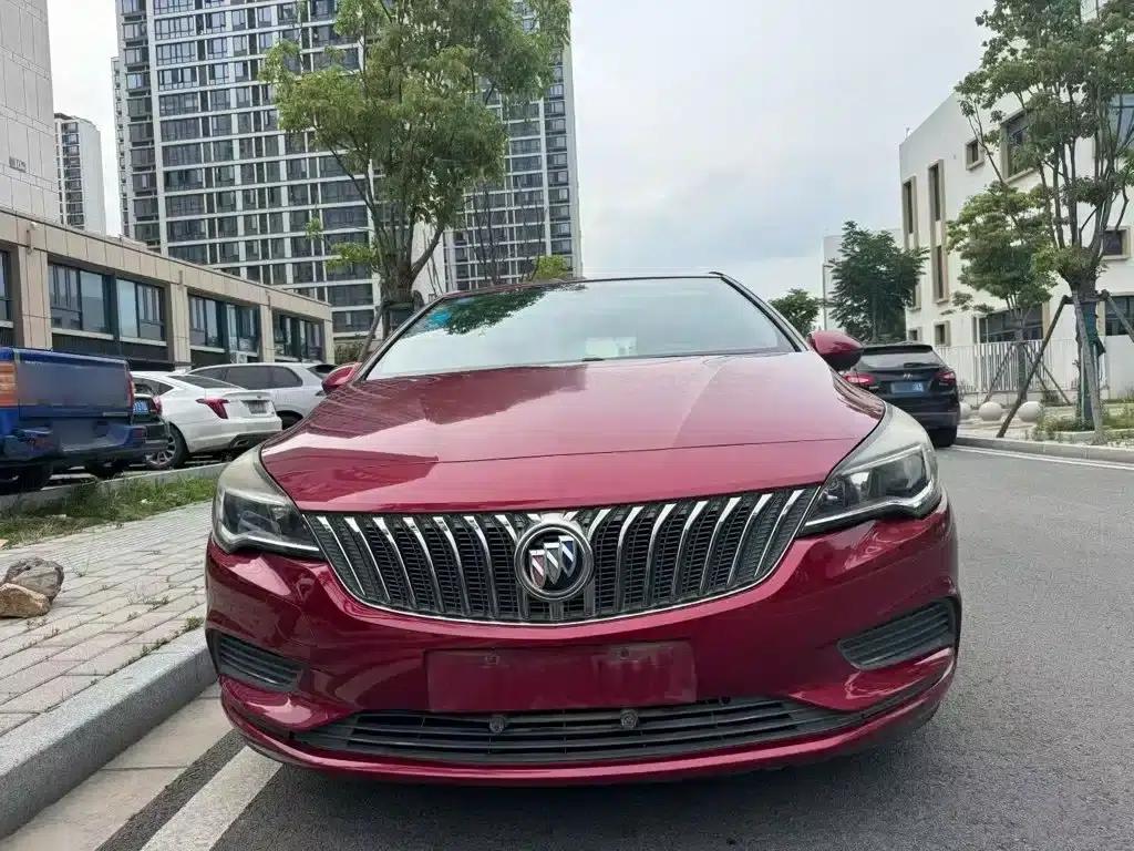 Buick Verano 2016 Hatchback 15S Automatic Entry-Level — миниатюра 3