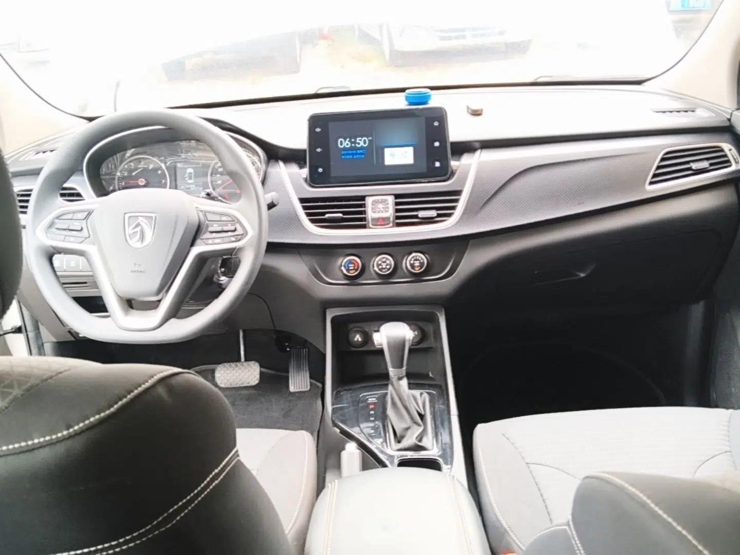 Baojun 730 2019 1.5T CVT Fashion Model 7 Seats China VI Emission Standard — миниатюра 12