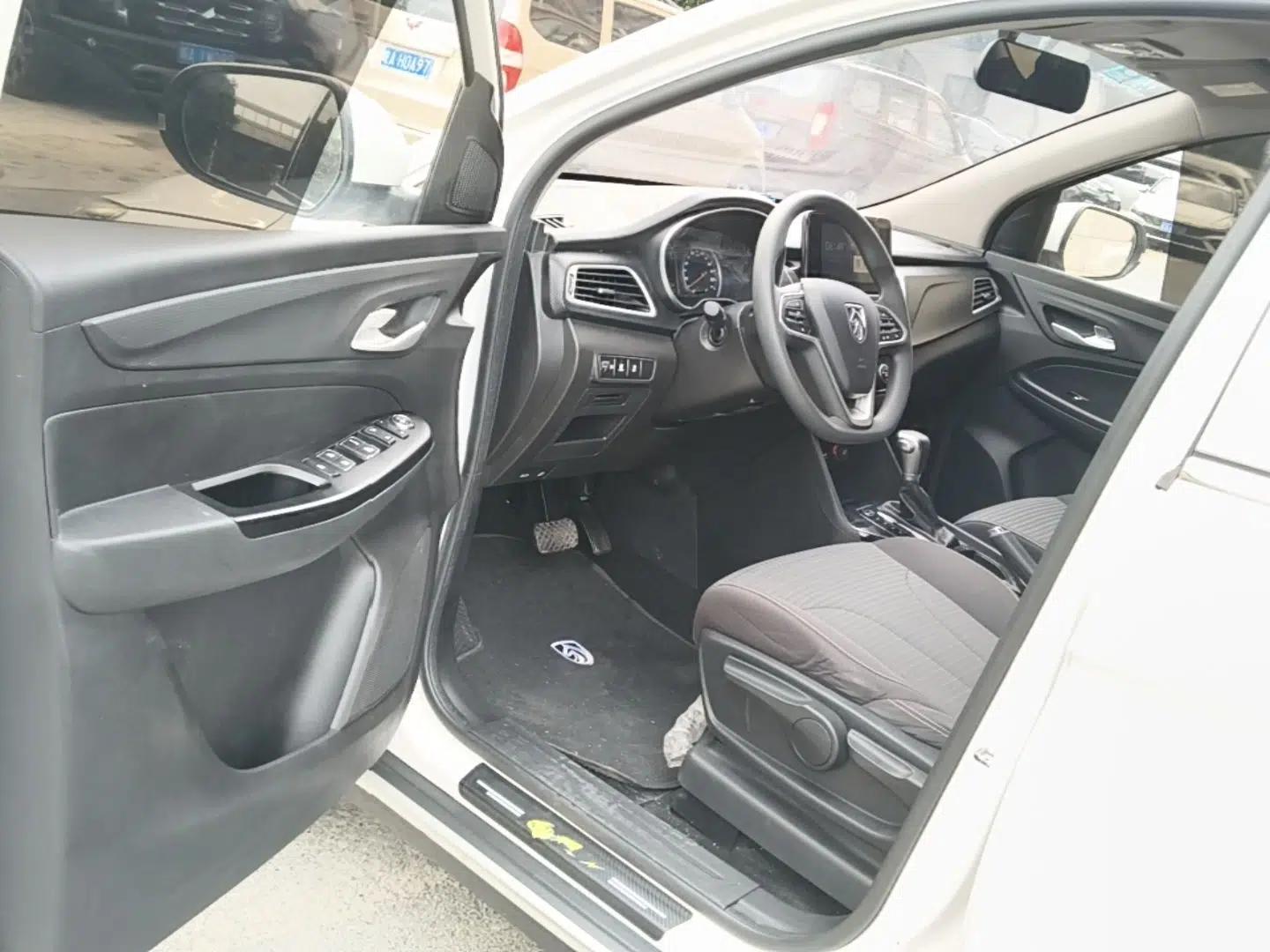 Baojun 730 2019 1.5T CVT Fashion Model 7 Seats China VI Emission Standard — миниатюра 18