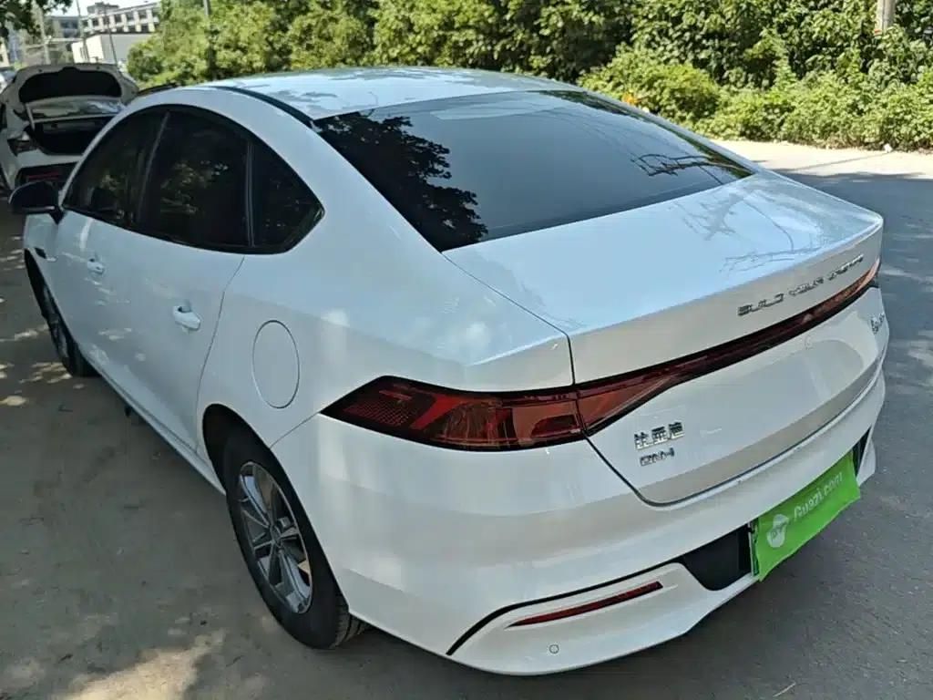Qin PLUS 2024 Glory Edition DM-i 55KM Leading Model — миниатюра 5