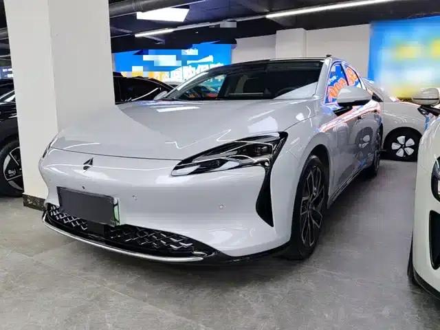 Baojun Enjoy 2025 Pure Electric 600km Luxury Edition