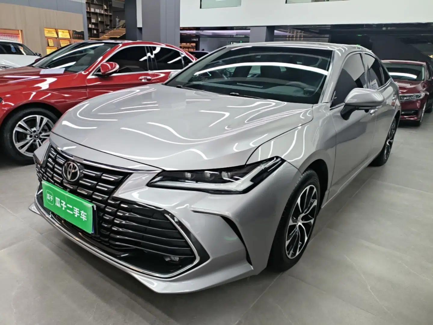 Toyota Avalon 2022 2.0L Ambition Edition — миниатюра 1