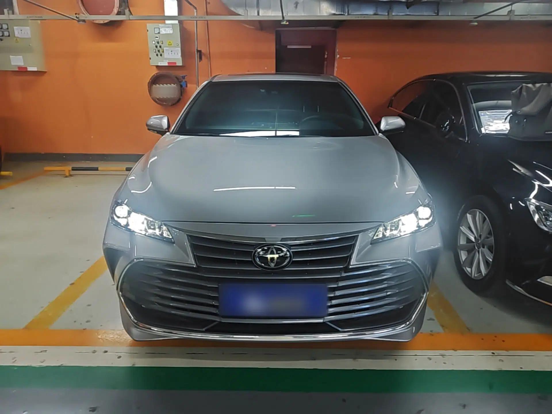 Toyota Avalon 2019 2.0L Luxury Edition China VI Standard — миниатюра 2