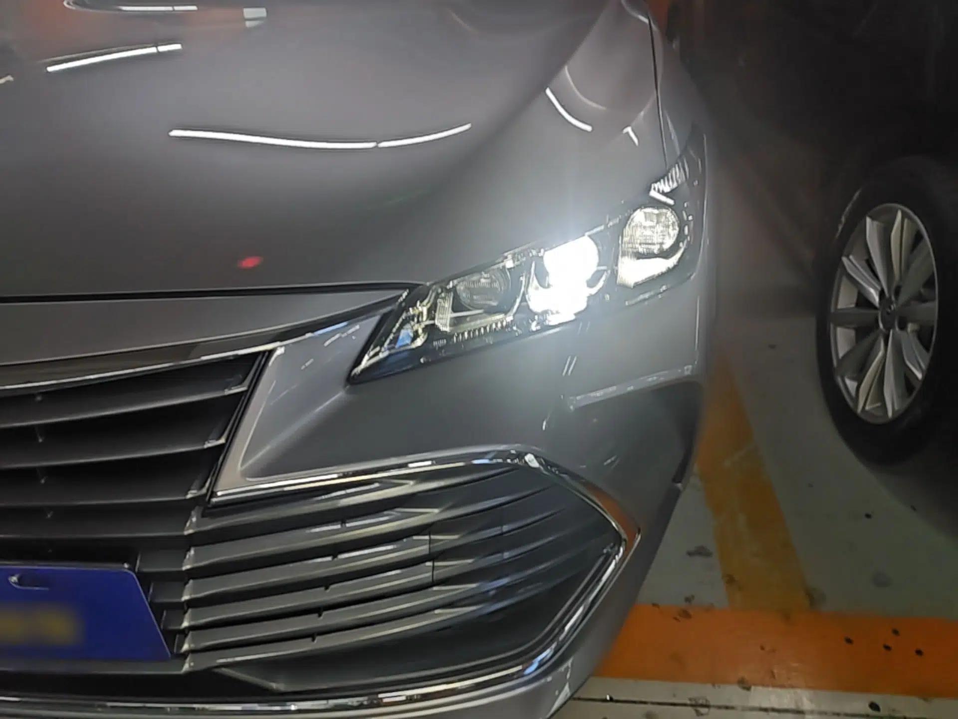 Toyota Avalon 2019 2.0L Luxury Edition China VI Standard — миниатюра 8