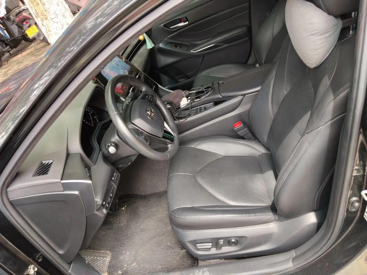 Toyota Avalon 2022 Dual-Engine 2.5L Luxury Edition — миниатюра 15