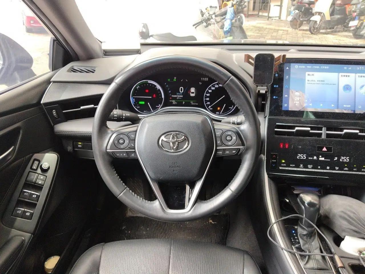 Toyota Avalon 2022 Dual-Engine 2.5L Luxury Edition — миниатюра 10