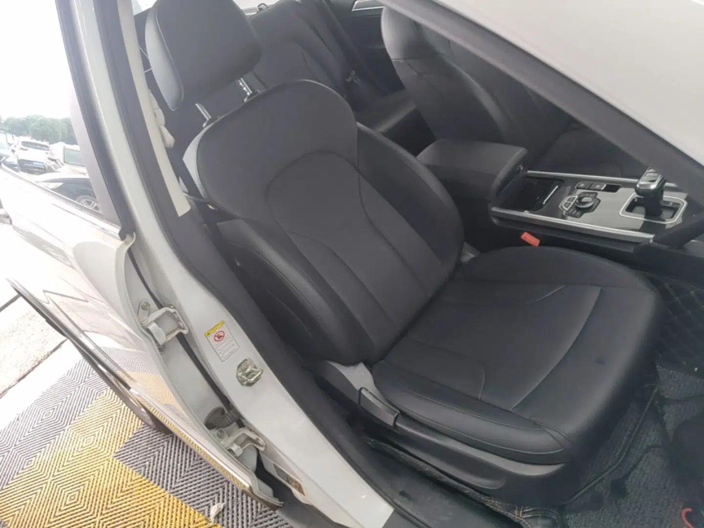 Haval H6 2019 Sport Edition 1.5T Automatic Two-Wheel Drive Elite Model China VI — миниатюра 19