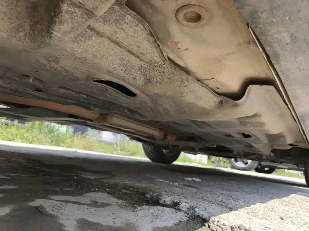 Jeep Cherokee 2016 2.0L Smart Edition — миниатюра 21