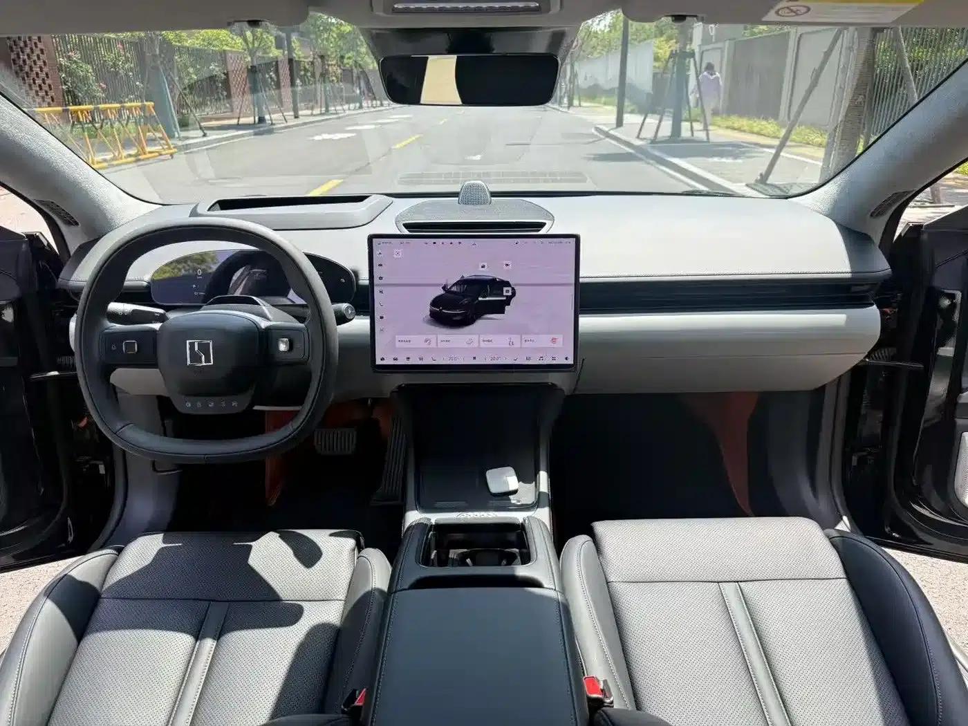 Extreme Krypton 007 2025 Rear-Wheel Drive Intelligent Driving Edition 75kWh — миниатюра 5