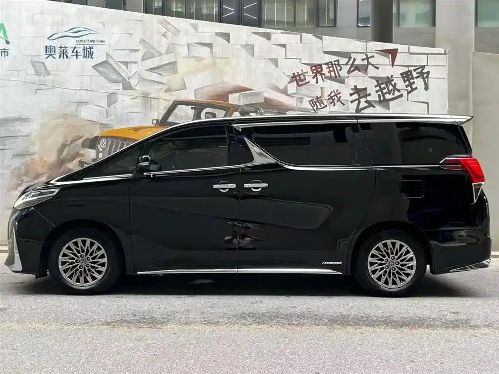 Lexus LM 2020 300h 7-Seat Elegant Edition — миниатюра 3