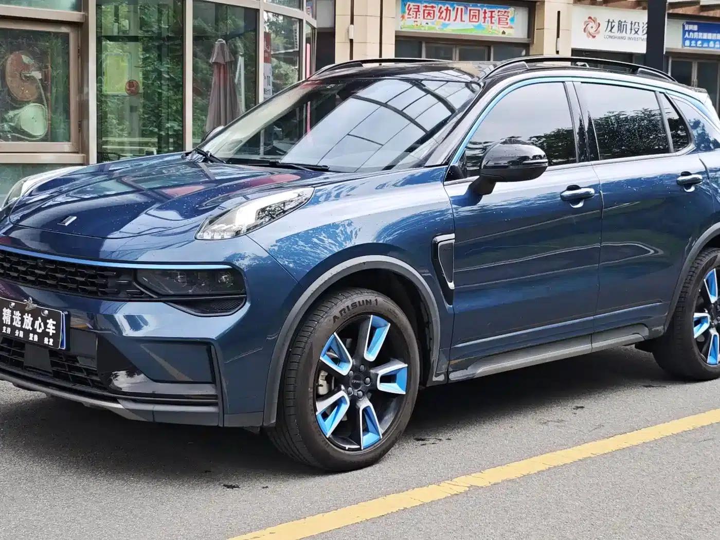 Lynk & Co 01 2021 2.0TD Two-Wheel Drive Pro — миниатюра 1