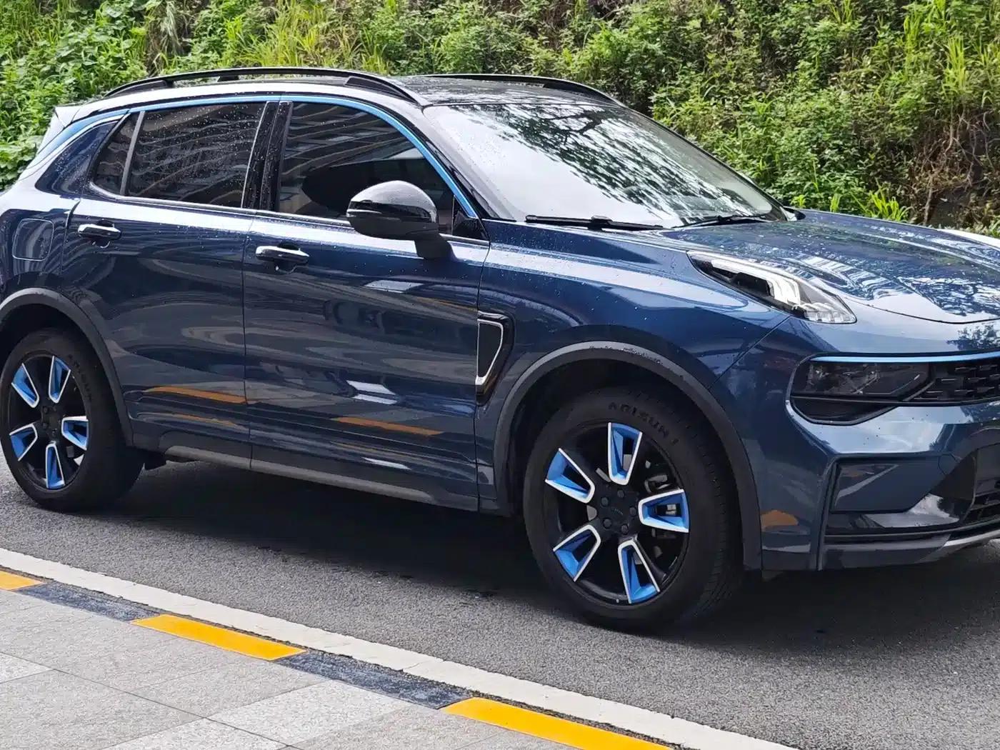 Lynk & Co 01 2021 2.0TD Two-Wheel Drive Pro — миниатюра 3