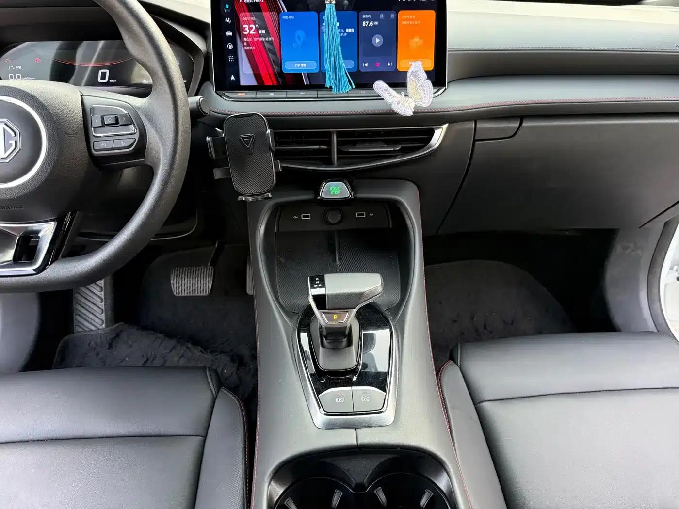 MG5 2025 300TGI Global Flagship Edition — миниатюра 12