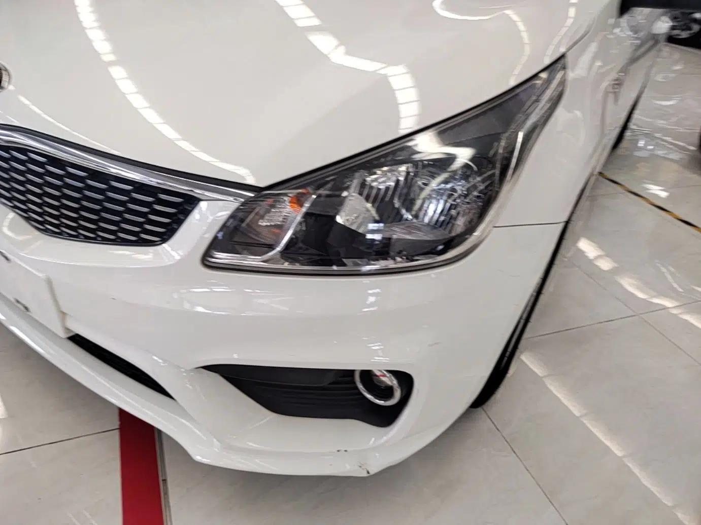 Kia K2 2017 Sedan 1.4L Automatic Transmission 15th Anniversary Special Edition GLS — миниатюра 8
