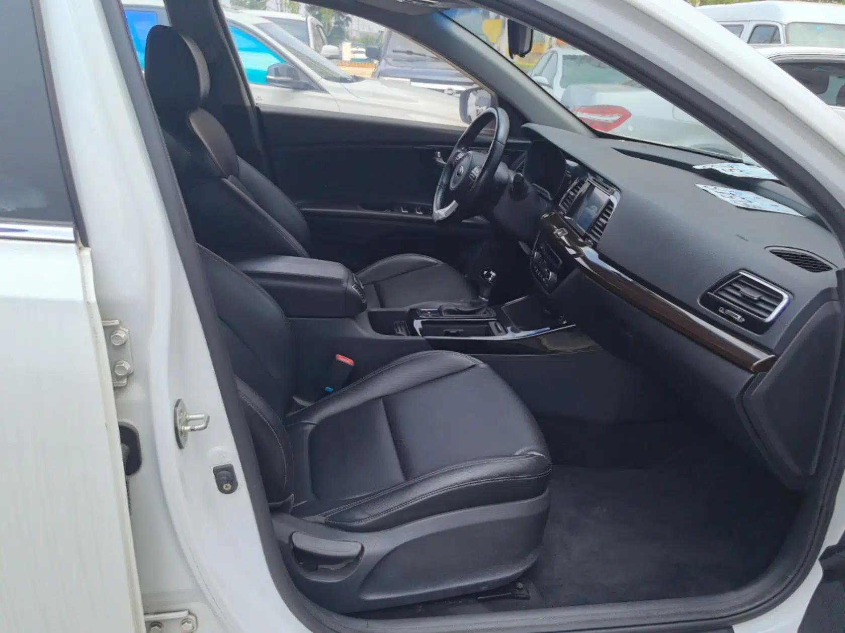 Kia K4 2015 1.8L Automatic DLX Special — миниатюра 19
