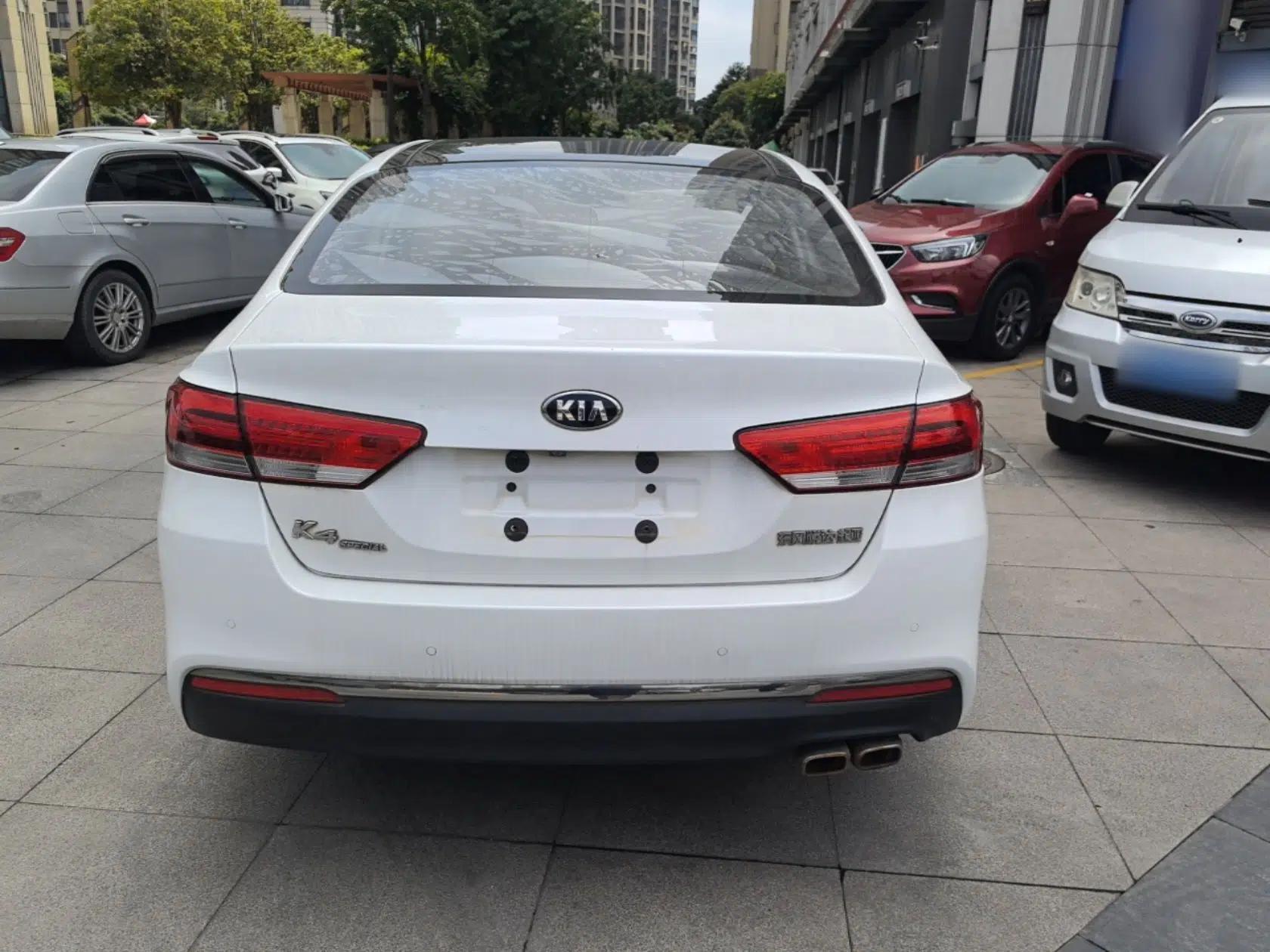 Kia K4 2015 1.8L Automatic DLX Special — миниатюра 5