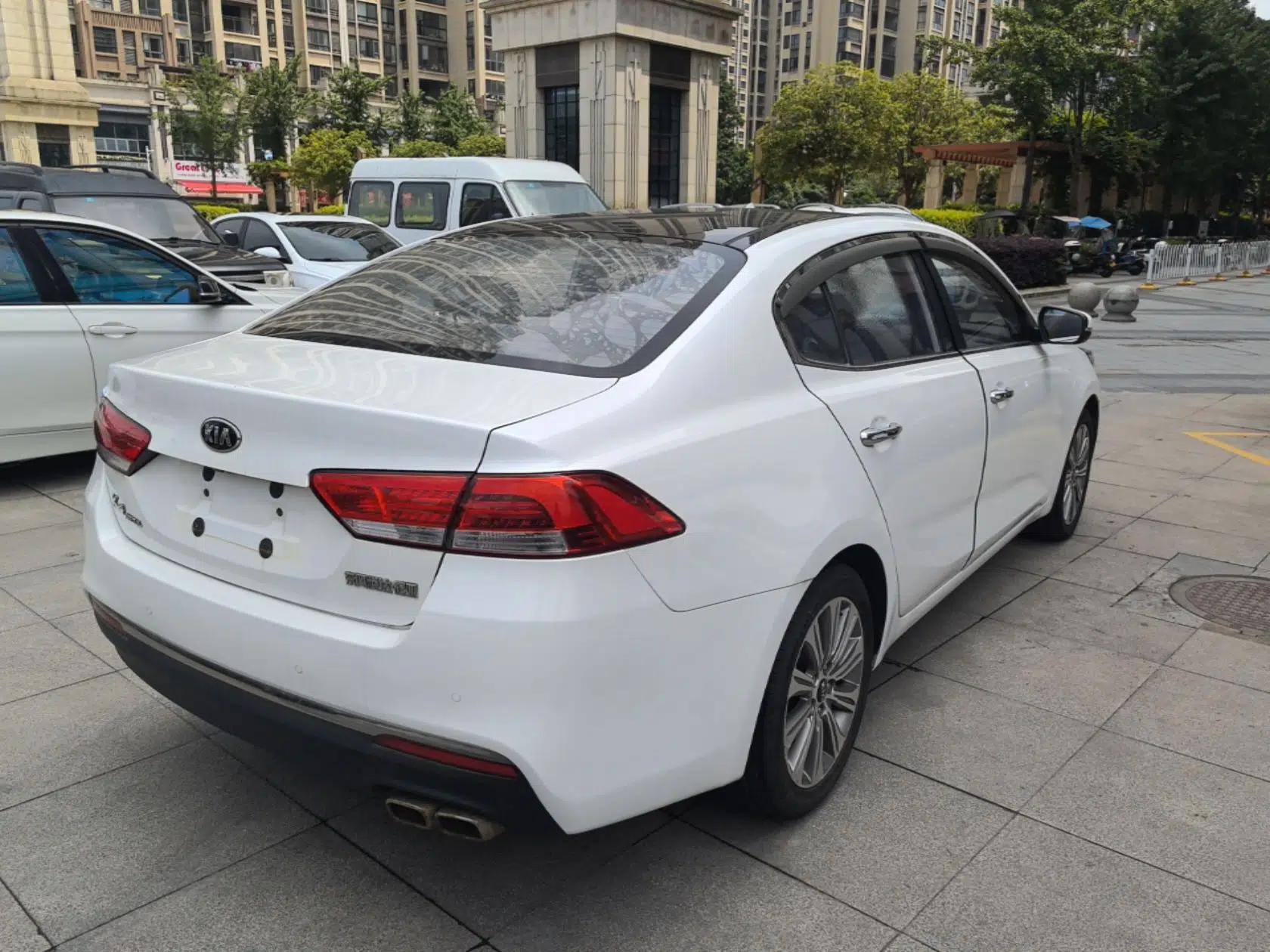 Kia K4 2015 1.8L Automatic DLX Special — миниатюра 6