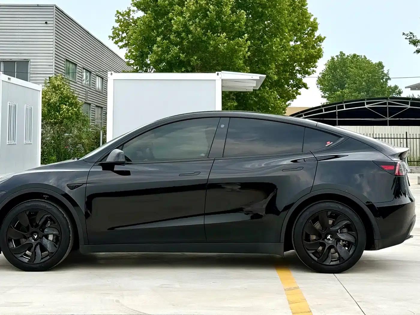Model Y 2022 Facelift Rear-Wheel Drive Version — миниатюра 6