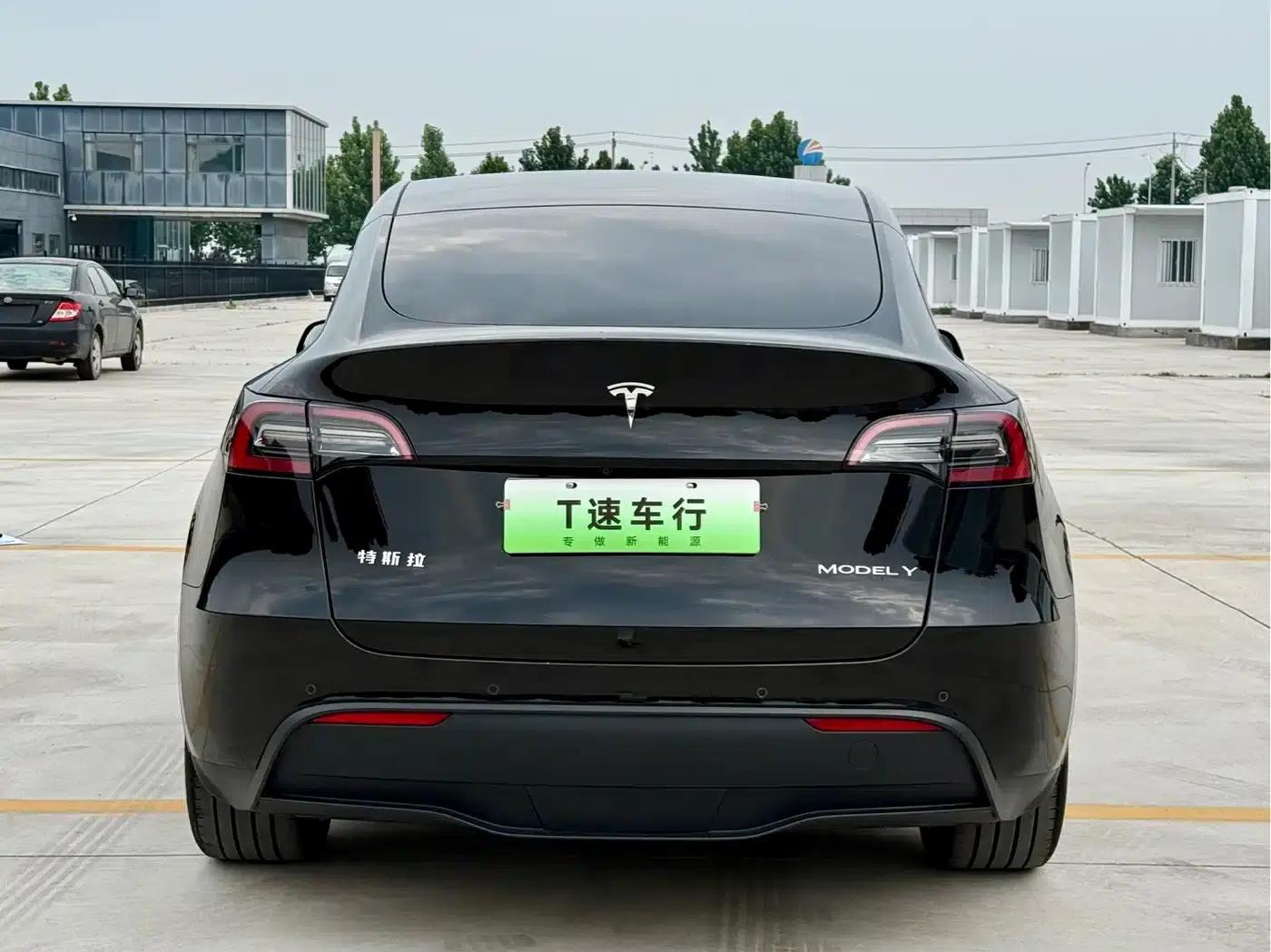 Model Y 2022 Facelift Rear-Wheel Drive Version — миниатюра 8