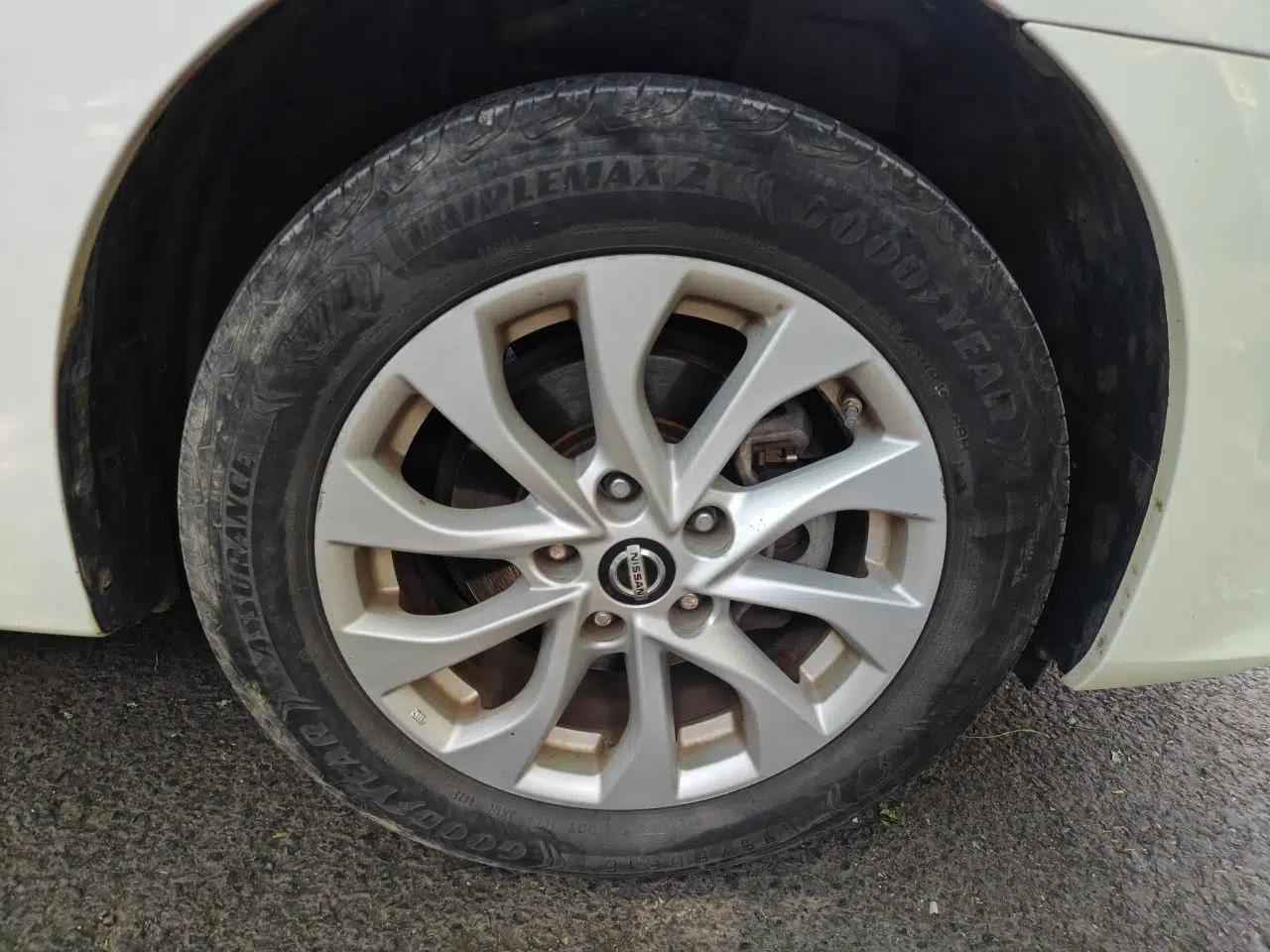 Nissan Sylphy 2018 1.6XV CVT Deluxe Edition — миниатюра 8