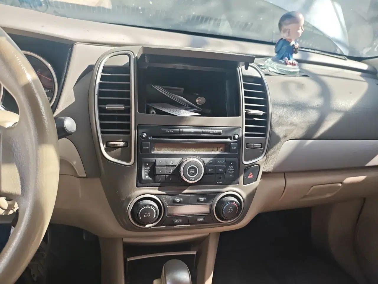 Nissan Sylphy 2016 Classic 1.6XE Automatic Comfort Edition — миниатюра 13