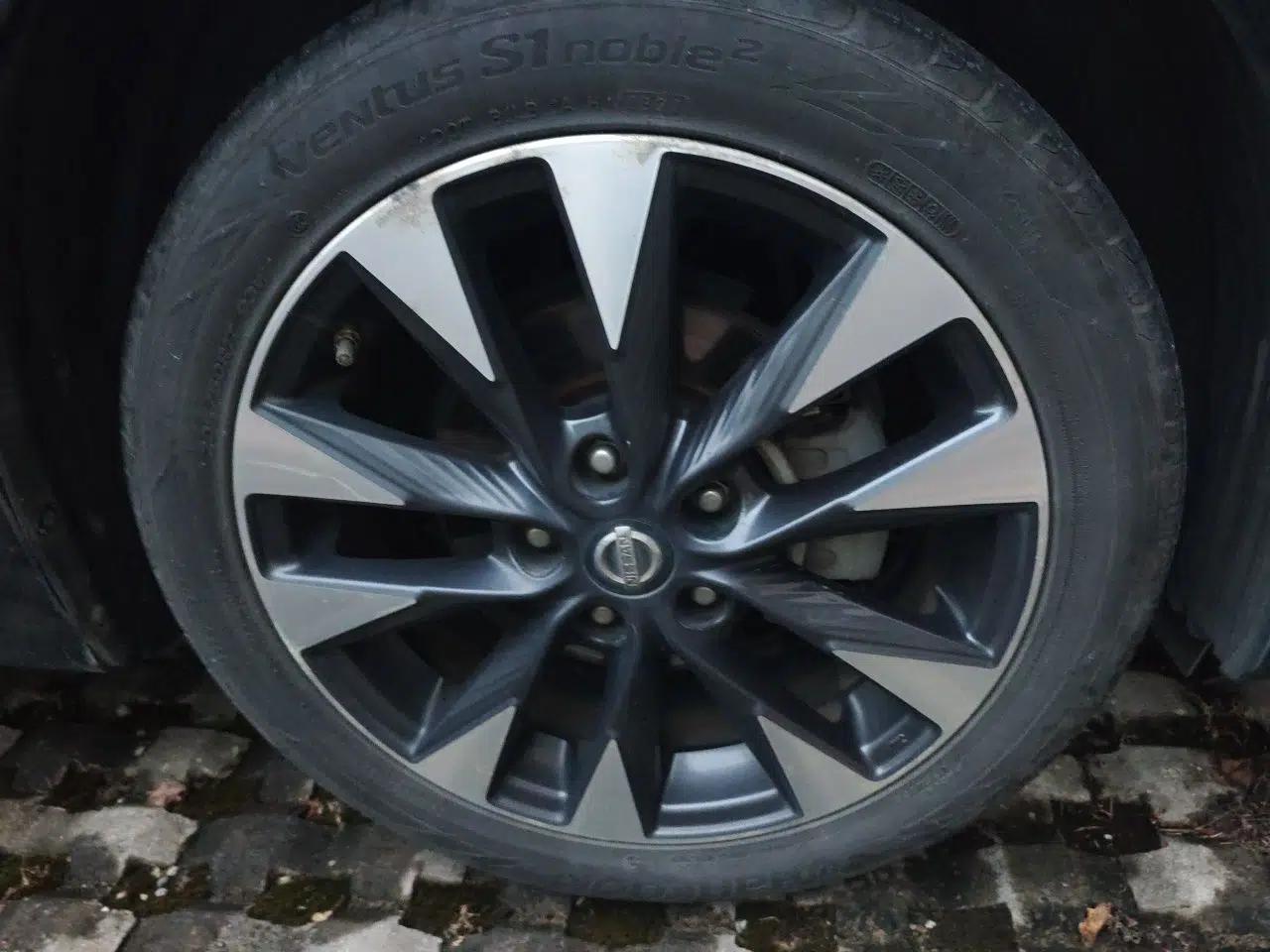 Nissan Sylphy 2016 1.8XV CVT Prestige Edition — миниатюра 8