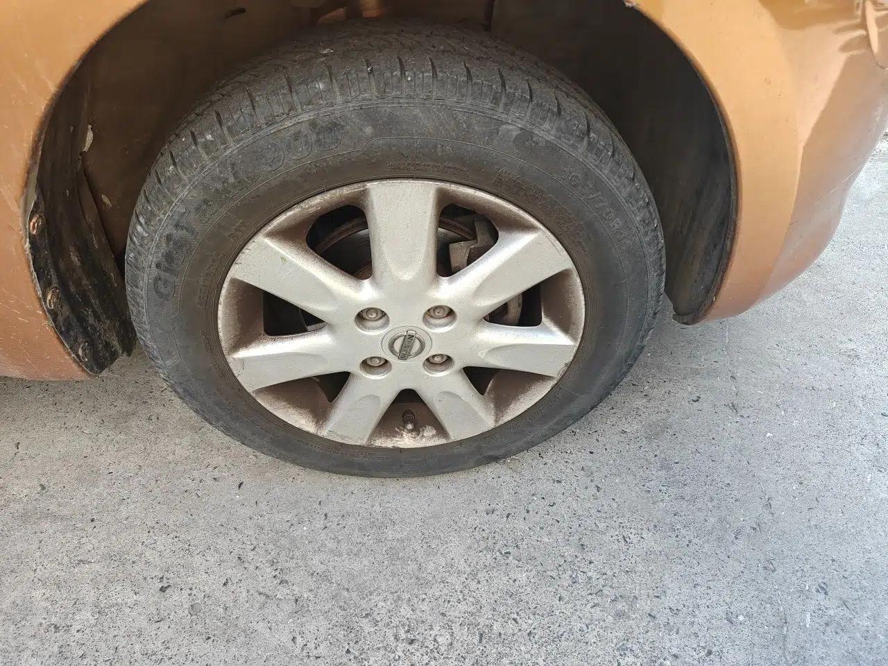 Nissan March 2010 1.5L Automatic Easy-Style Version — миниатюра 8