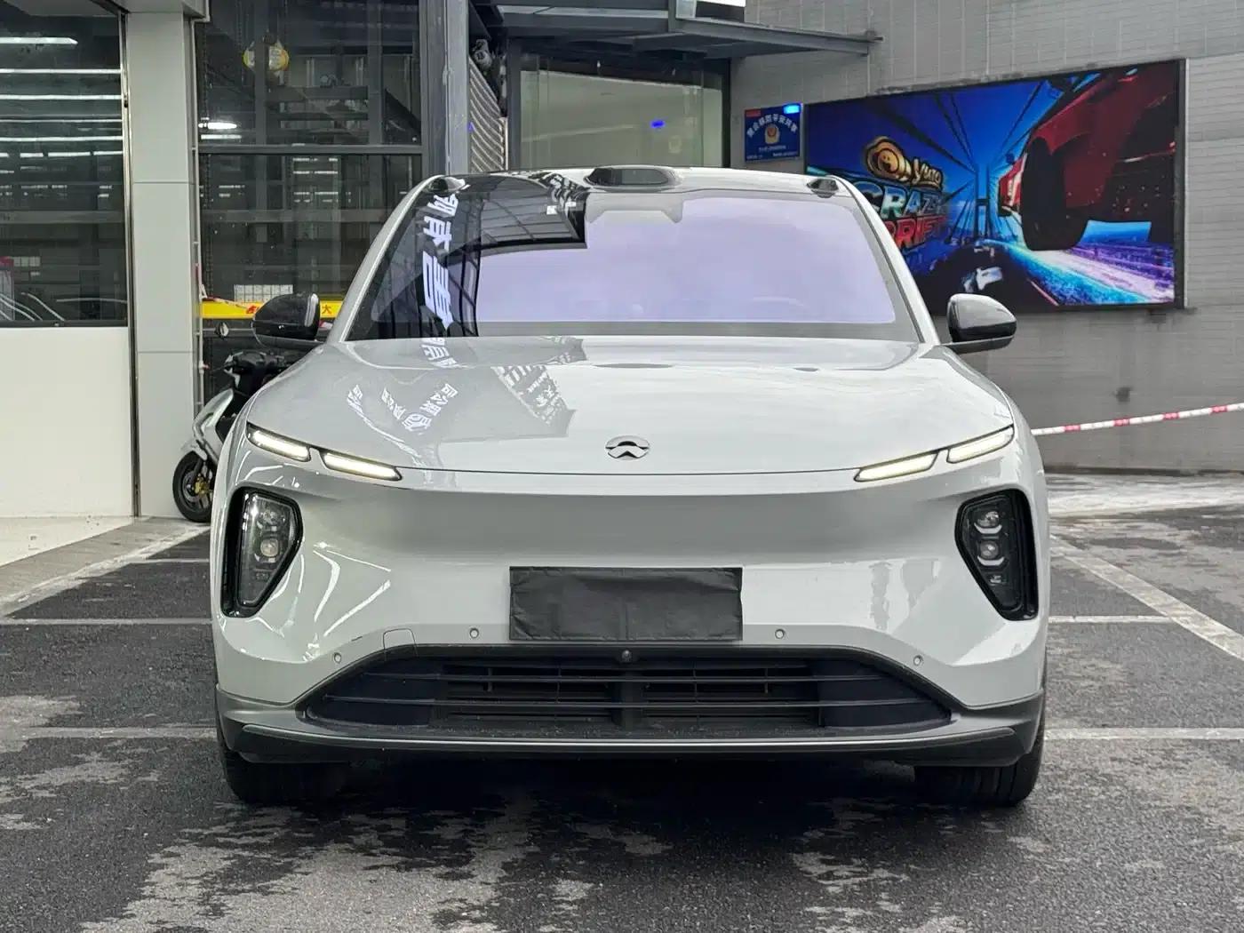 NIO EC6 2023 model 75kWh — миниатюра 3