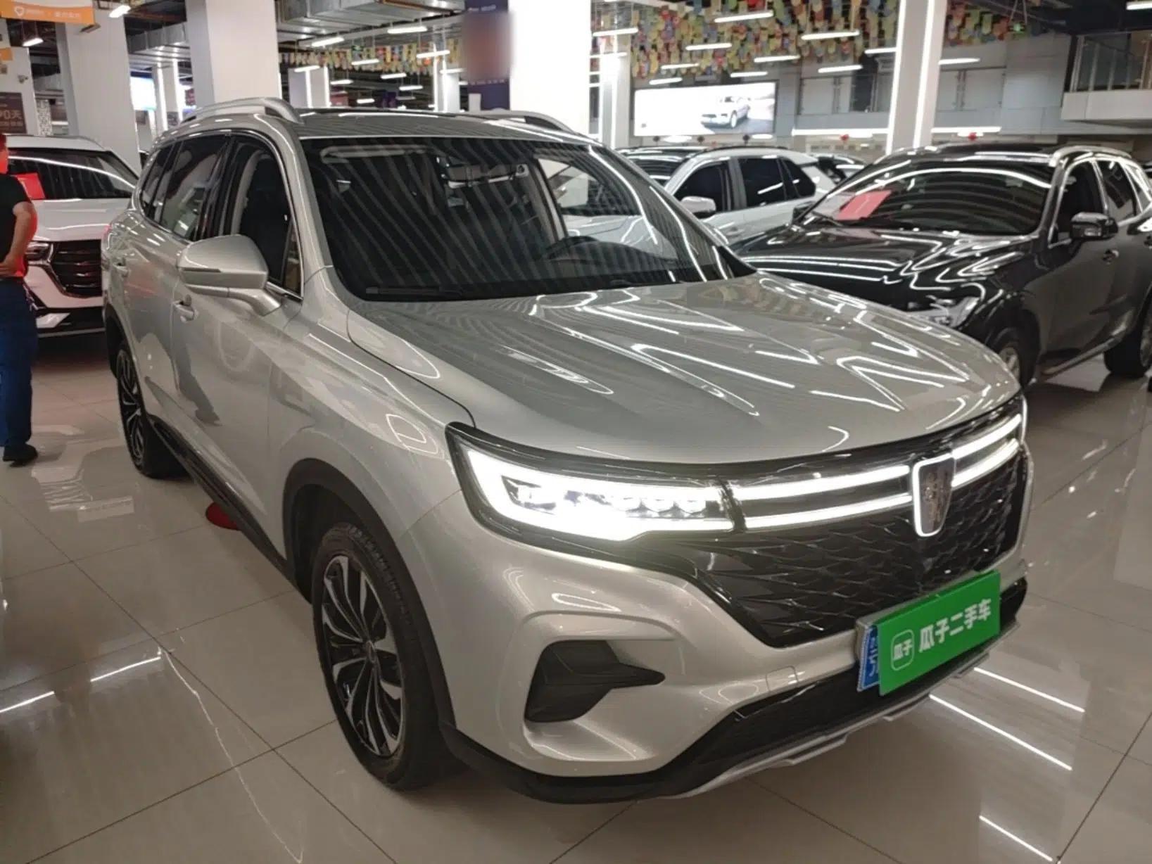 Roewe RX5 MAX 2021 Supreme Series 300TGI Automatic Luxury Cabin Edition — миниатюра 3